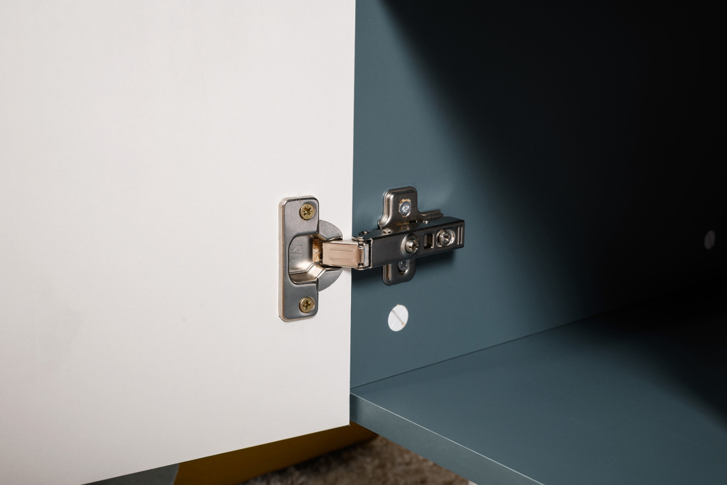 Комоды, Комод Либера 16.230.01, бензин, белый шагрень